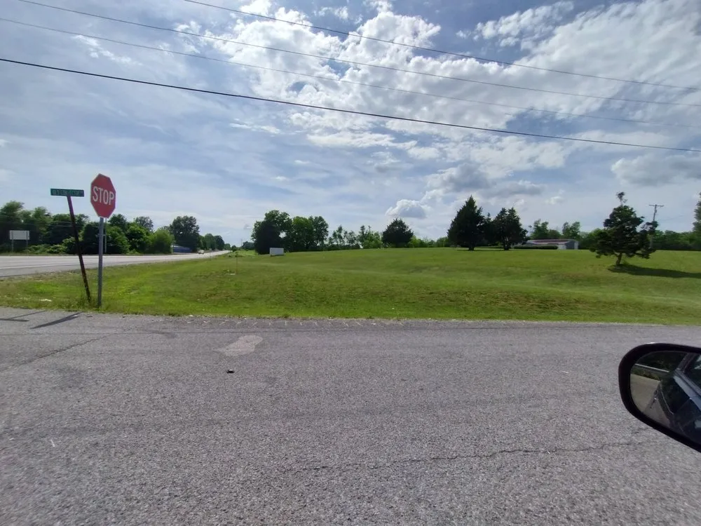 Professional landscape installation in Princeton, KY by MKZ Enterprises