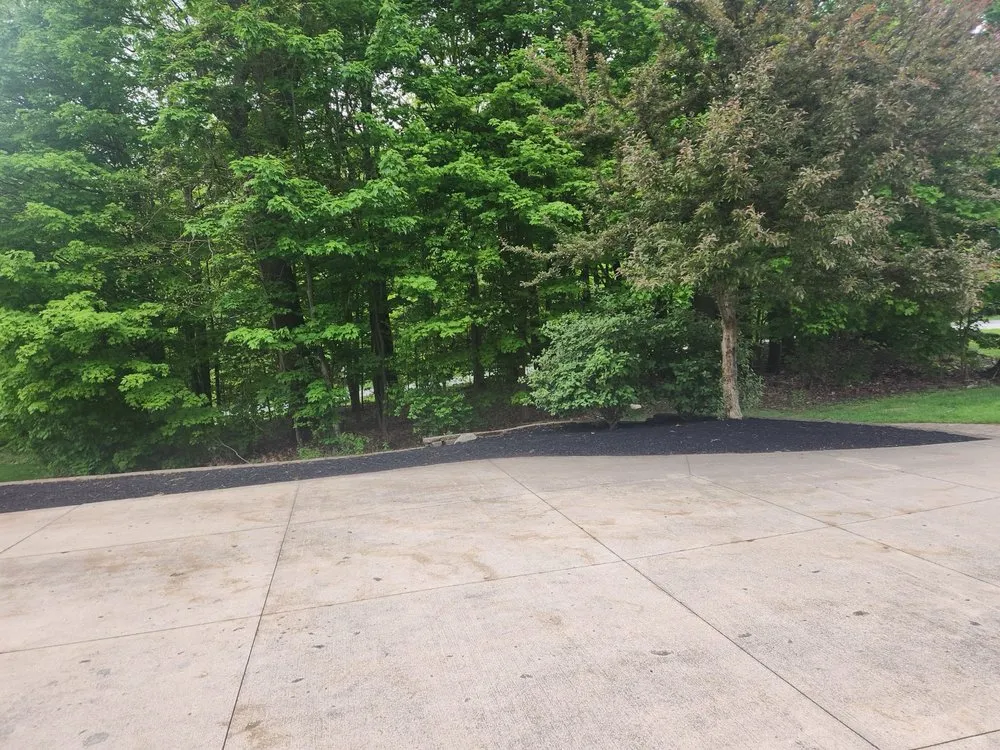 Expert yard maintenance for beautiful yards across Sugarcreek, OH - ML Landscaping And Snow Plow