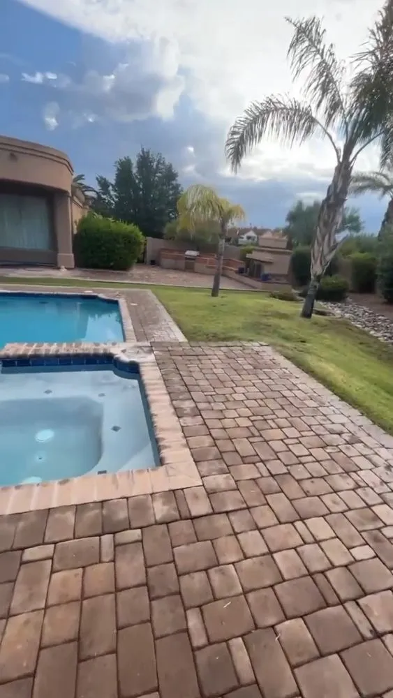 Reliable lawn care service in Maricopa, AZ by Ml Landscaping