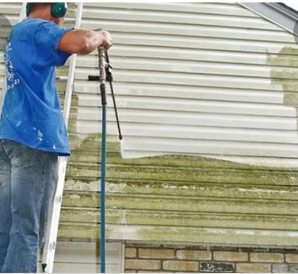 Reliable garden landscaping experts serving Bloomburg, TX - M&L Lawn Care Service