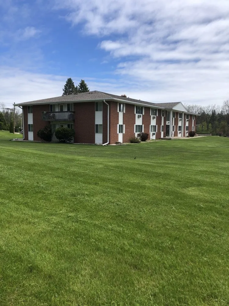 Reliable lawn mowing service in Muskego, WI - Mlachnik’s Property and Lawn Service