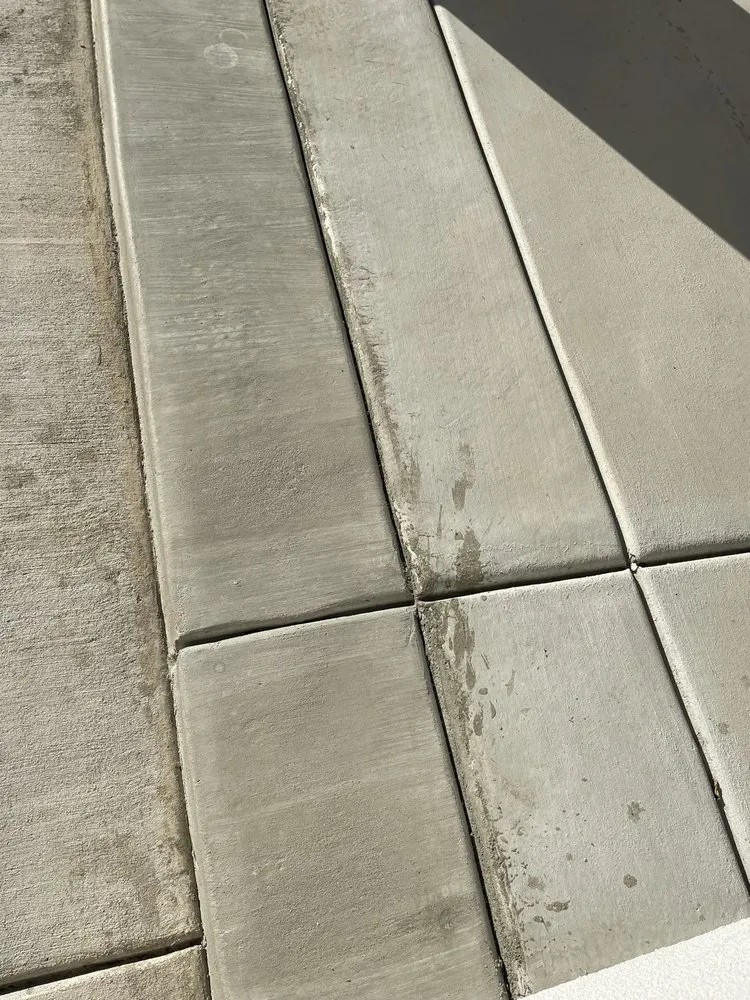 Affordable lawn care service in Sacramento, CA - MLC Landscape