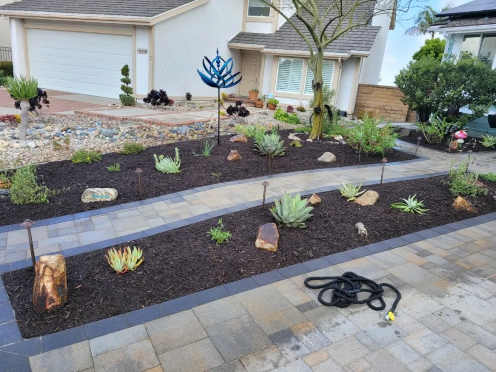Custom residential landscaping experts serving Costa Mesa, CA - MLC Landscaping