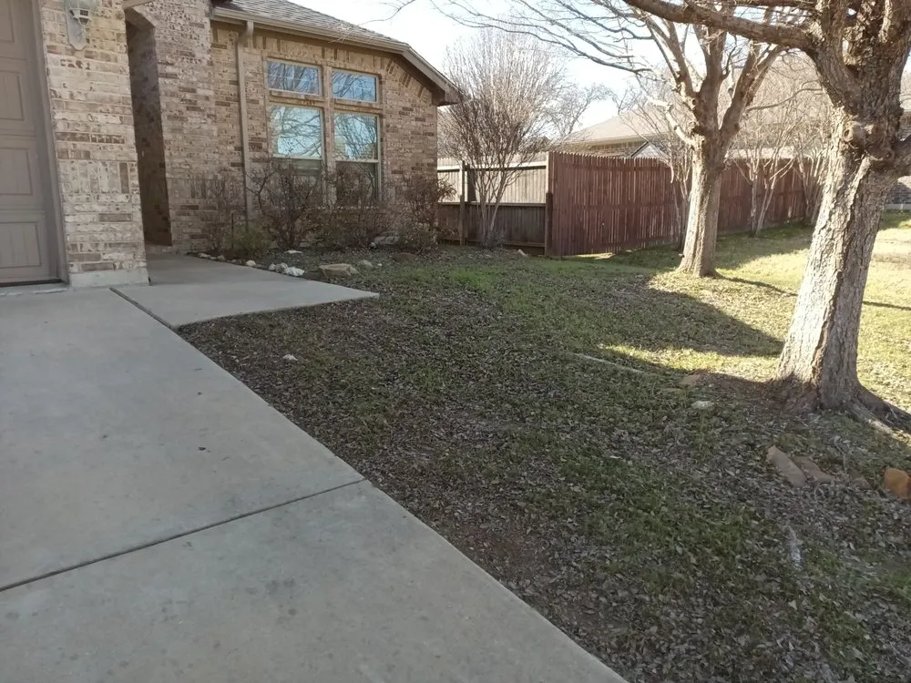 Custom yard maintenance in Fort Worth, TX - MLM Lawn Maintenance
