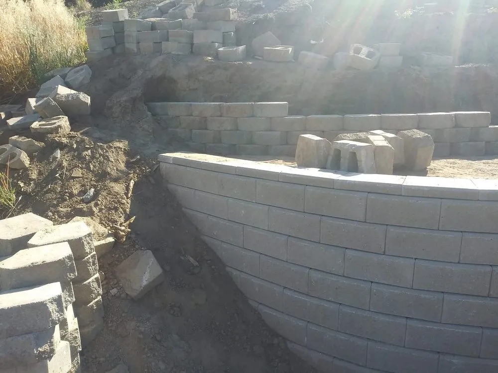 Professional yard cleanup service for outdoor upgrades across Clarkston, WA - Mlr Construction