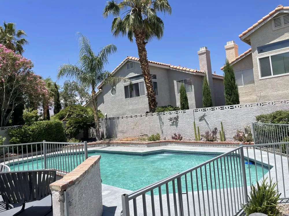 Affordable yard cleanup service experts serving Las Vegas, NV - MLR Landscaping & Maintance