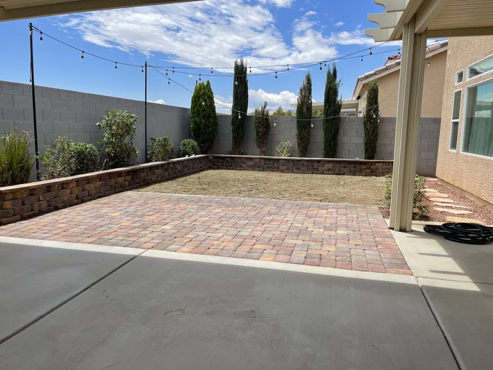 Expert outdoor landscaping experts serving Las Vegas, NV - MLR Landscaping & Maintance
