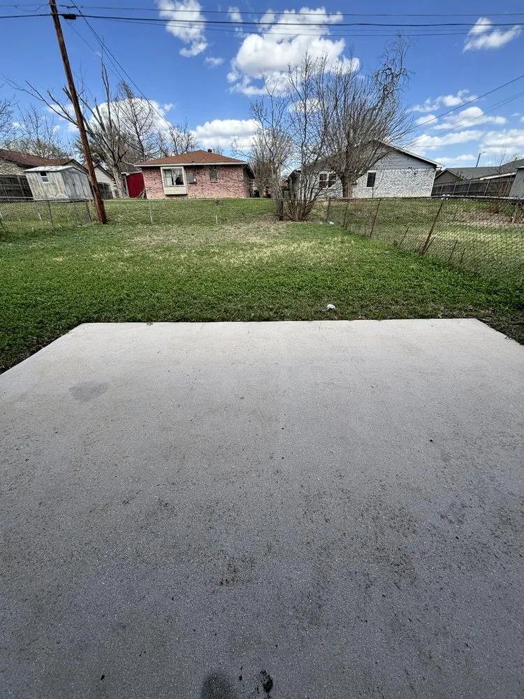 Top-rated landscaping services for residential properties in Killeen, TX by MLRS Property Services