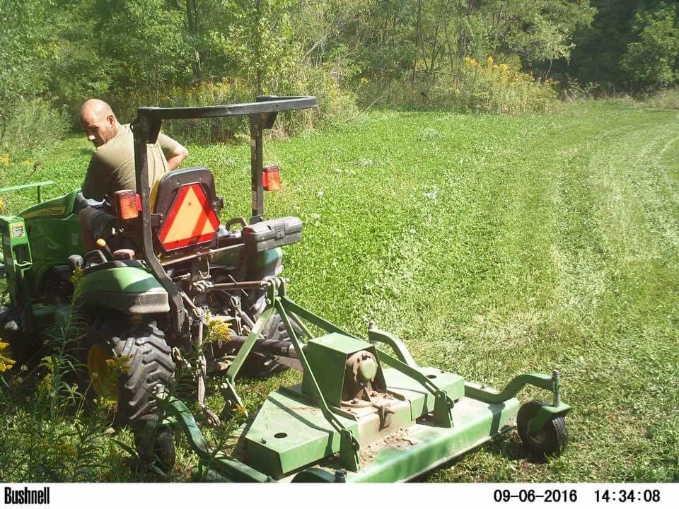 Expert outdoor landscaping in Davison, MI - MLT Outdoor Services