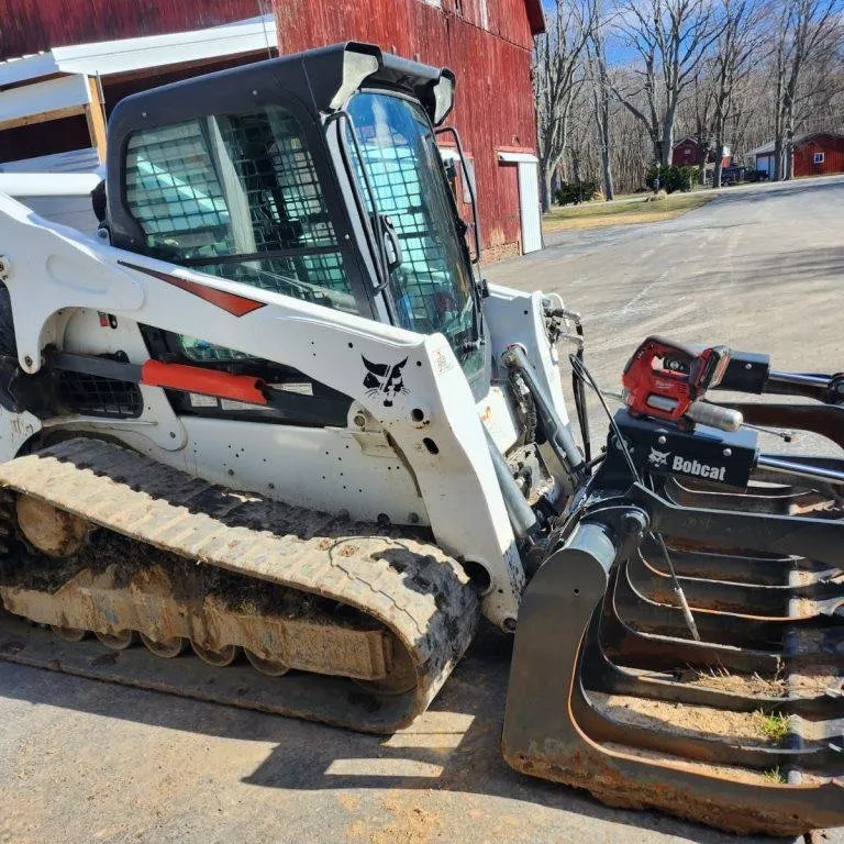 Affordable yard cleanup service experts serving Ruskin, FL - MLV Services