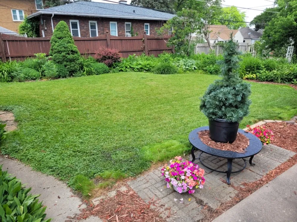 Reliable garden landscaping near you across Davenport, IA - M&M Bell Bros. Cleaning and Lawncare