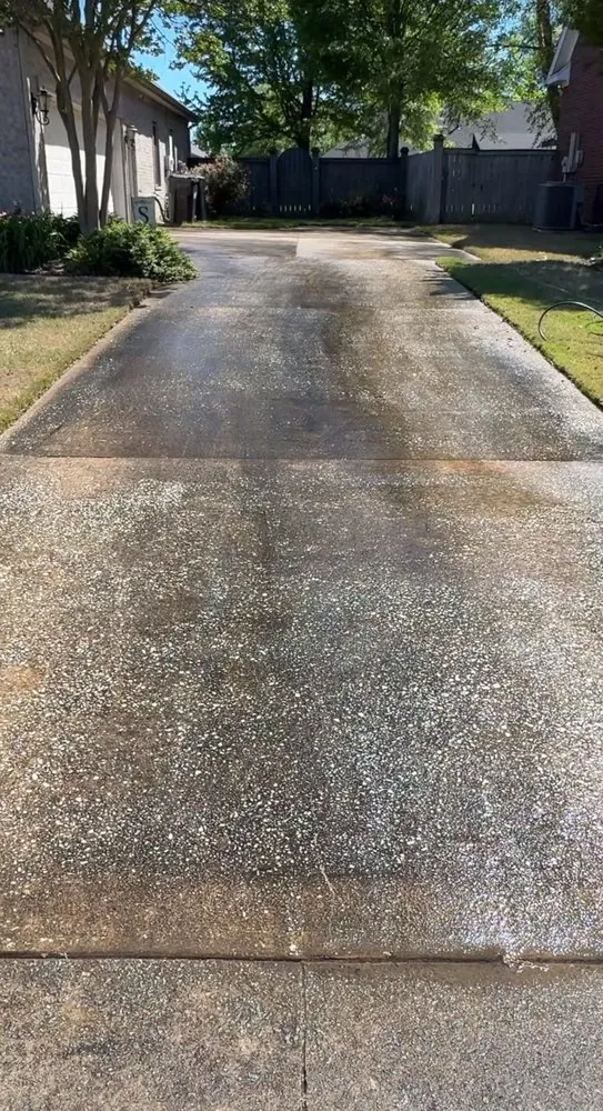 Trusted outdoor landscaping in Franconia, VA - M&M Cleaning Services