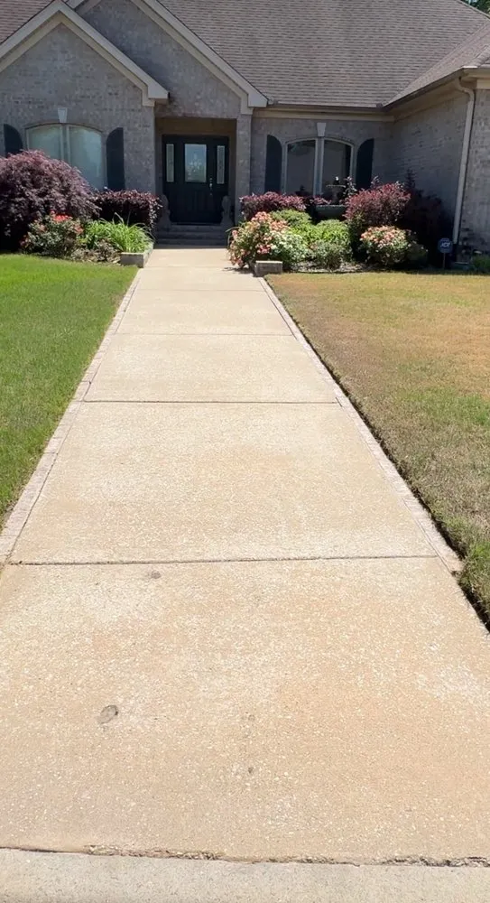 Local landscaping services in Franconia, VA - M&M Cleaning Services