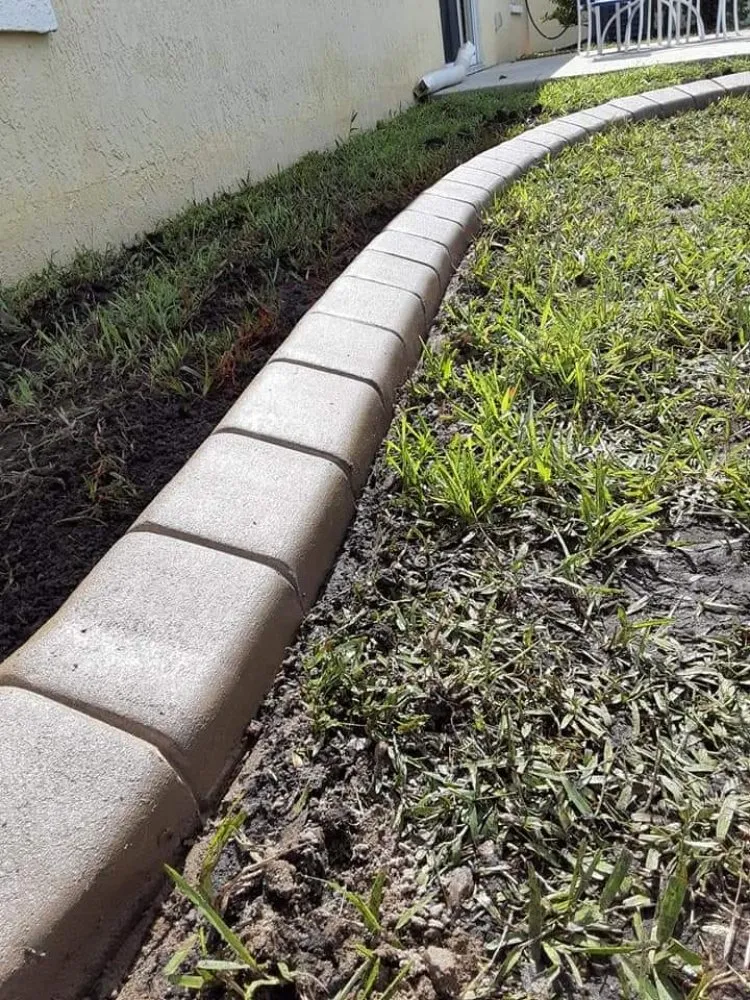 Local yard maintenance in Port Orange, FL - M&M Curbing and Landscaping