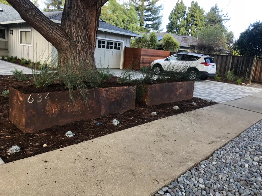 Affordable outdoor landscaping experts serving San Jose, CA - M&M Earth Works