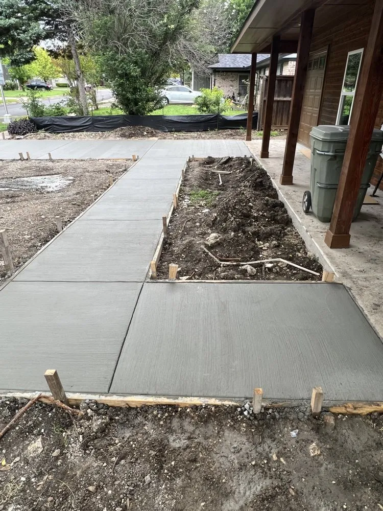 Top-rated outdoor landscaping in Grand Prairie, TX by M&M Landscape & Outdoors