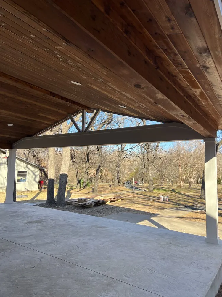 Top-rated lawn mowing service in Grand Prairie, TX - M&M Landscape & Outdoors