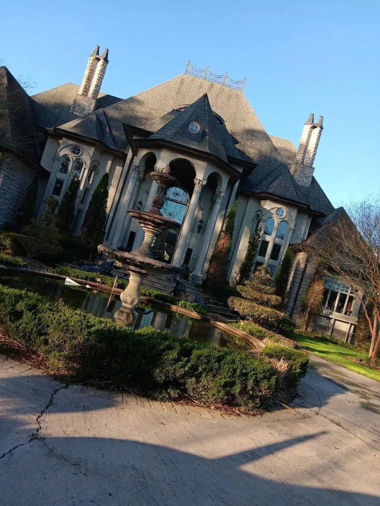 Expert lawn care service for year-round maintenance across Athens, TN - M&M Landscape