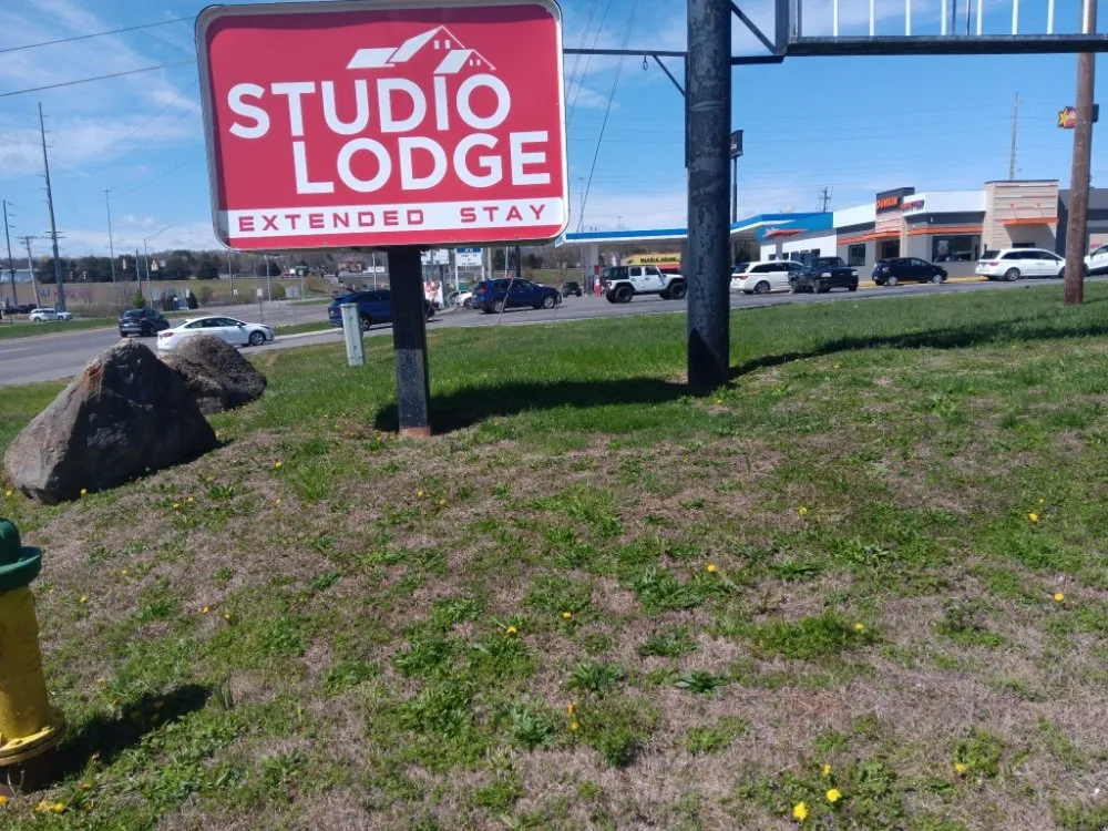 Professional landscape installation in Athens, TN - M&M Landscape