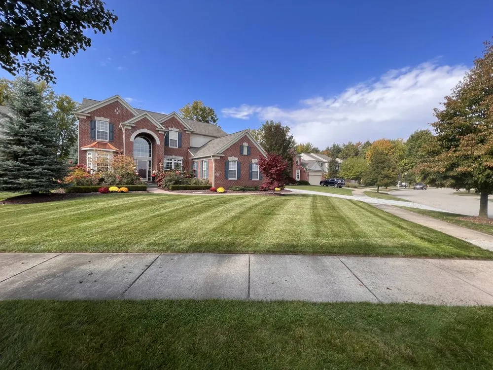 Local lawn care service in Sterling Heights, MI - M&M Landscape Design