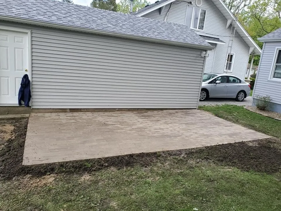 Affordable outdoor landscaping in Taylorville, IL - MM Landscaping and Design