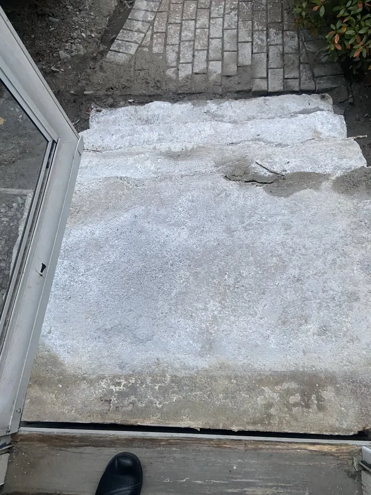 Local landscape design in Windham, NH by M&M Landscaping