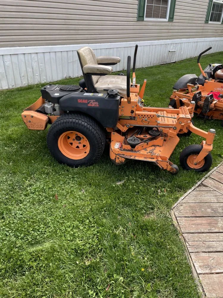 Custom lawn care service experts serving Newport, MI - M&M Lawn Care and Snow Removal