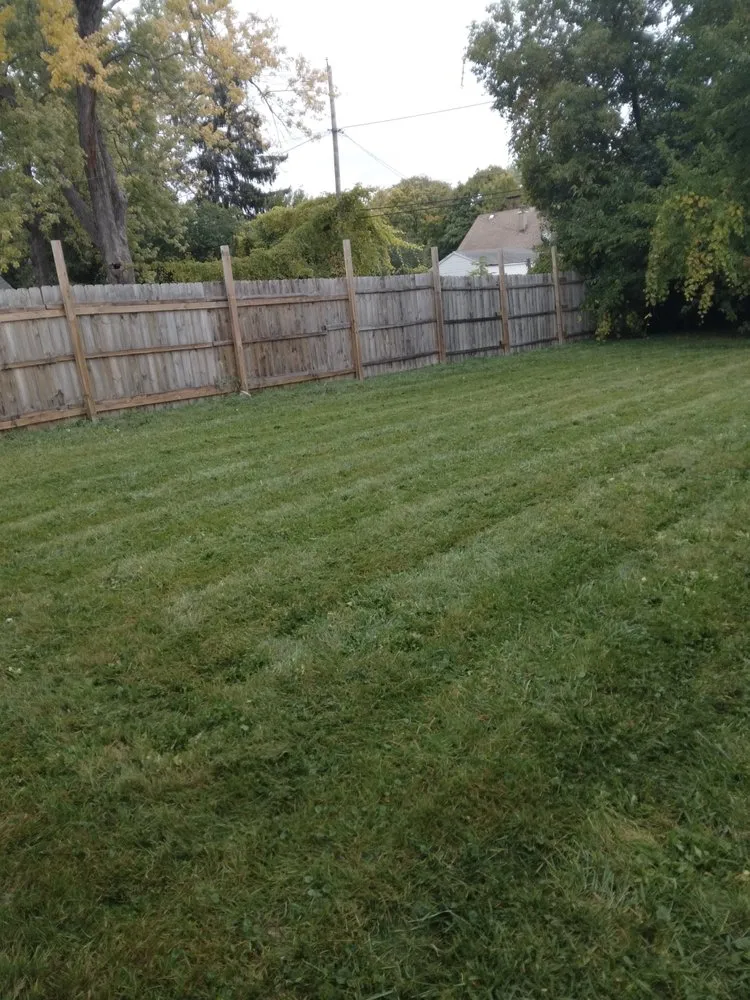 Affordable lawn mowing service for residential properties in Milwaukee, WI by M&M Lawn Care