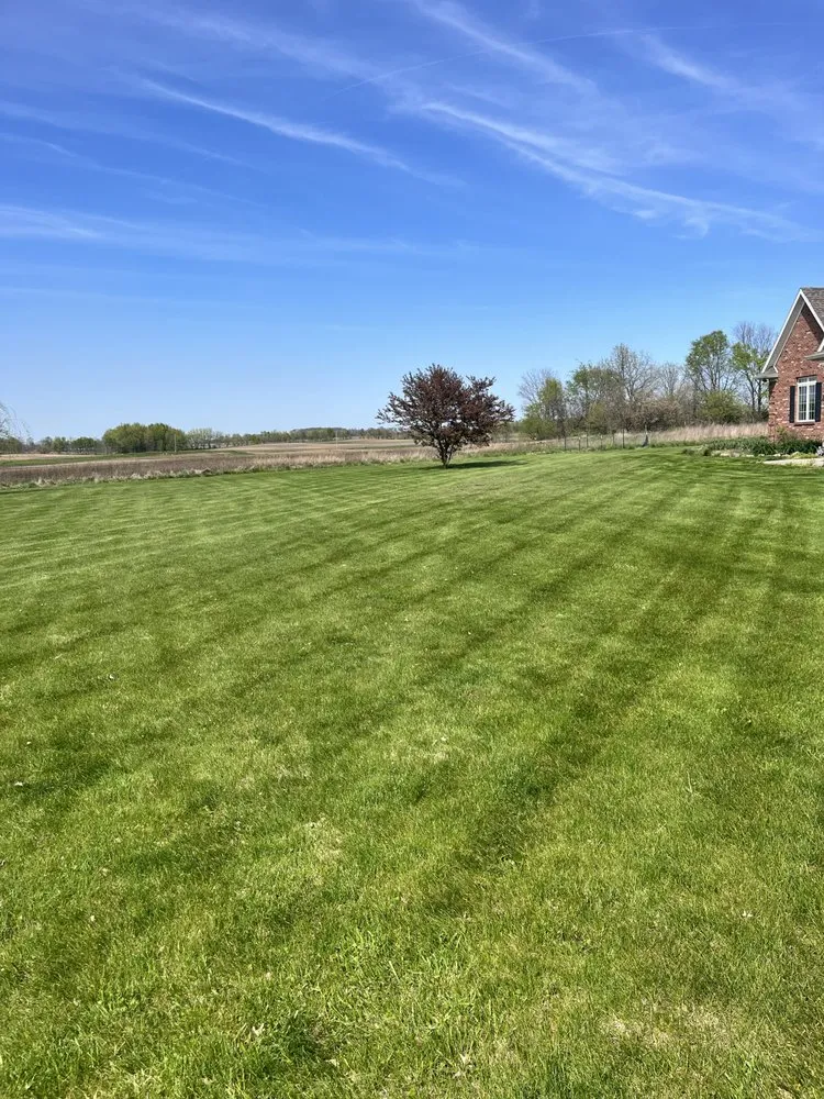 Reliable lawn care service experts serving Pine Village, IN - M&M Lawn Care