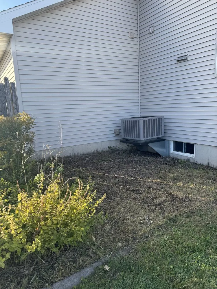 Expert yard cleanup service for beautiful yards in Freedom, WI by M&M Lawn Care Services