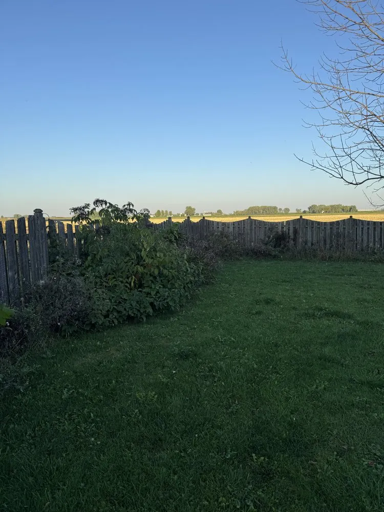 Top-rated residential landscaping in Freedom, WI by M&M Lawn Care Services