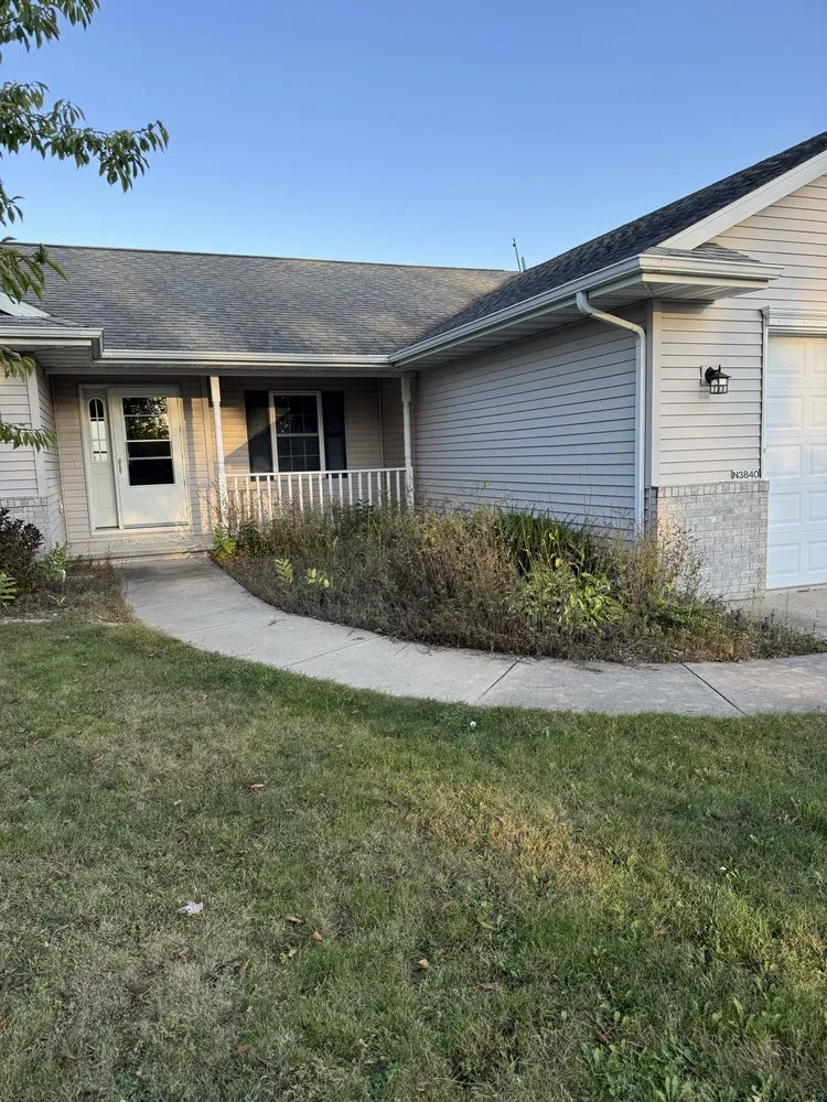 Trusted landscaping services for year-round maintenance across Freedom, WI - M&M Lawn Care Services