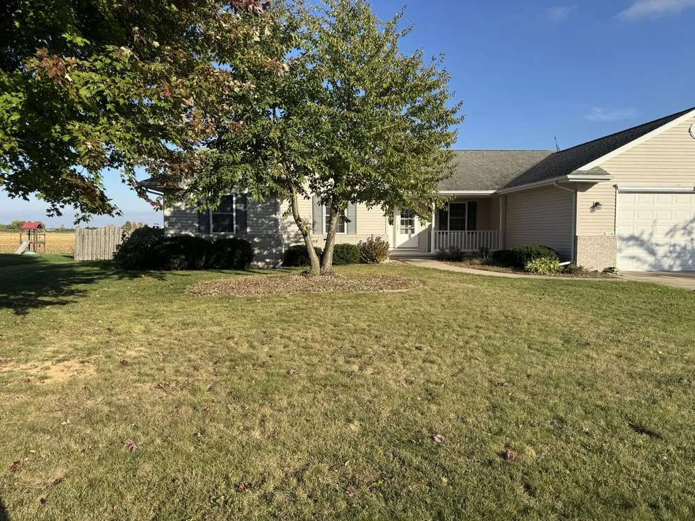 Reliable outdoor landscaping experts serving Freedom, WI - M&M Lawn Care Services