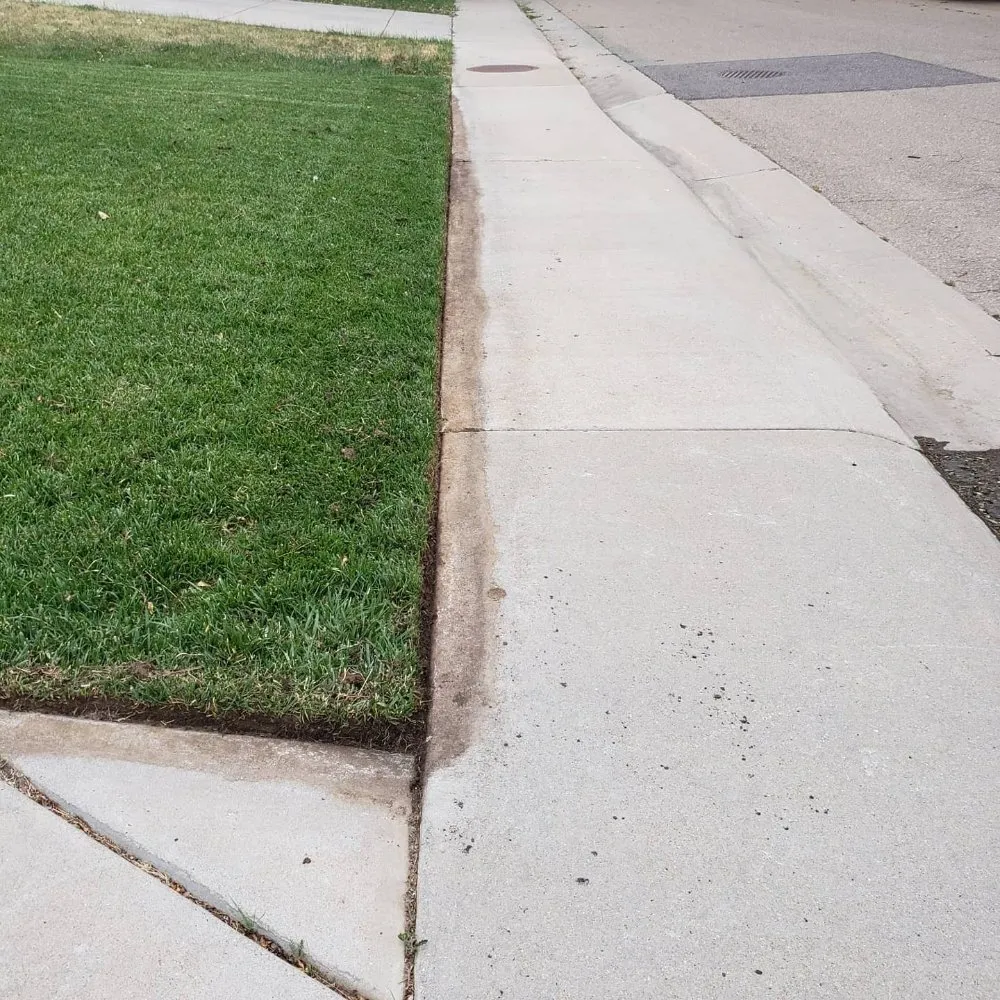 Custom lawn care service in Frederick, CO - M&M Lawn Services