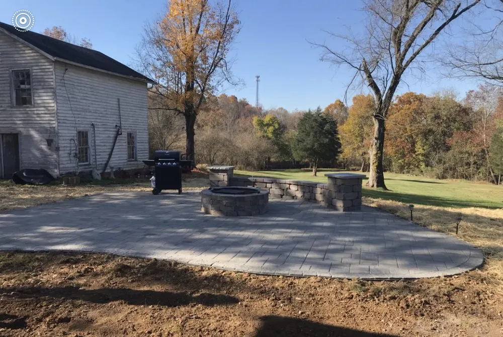 Local garden landscaping for homes in Bristol, TN by M&m Lawncare