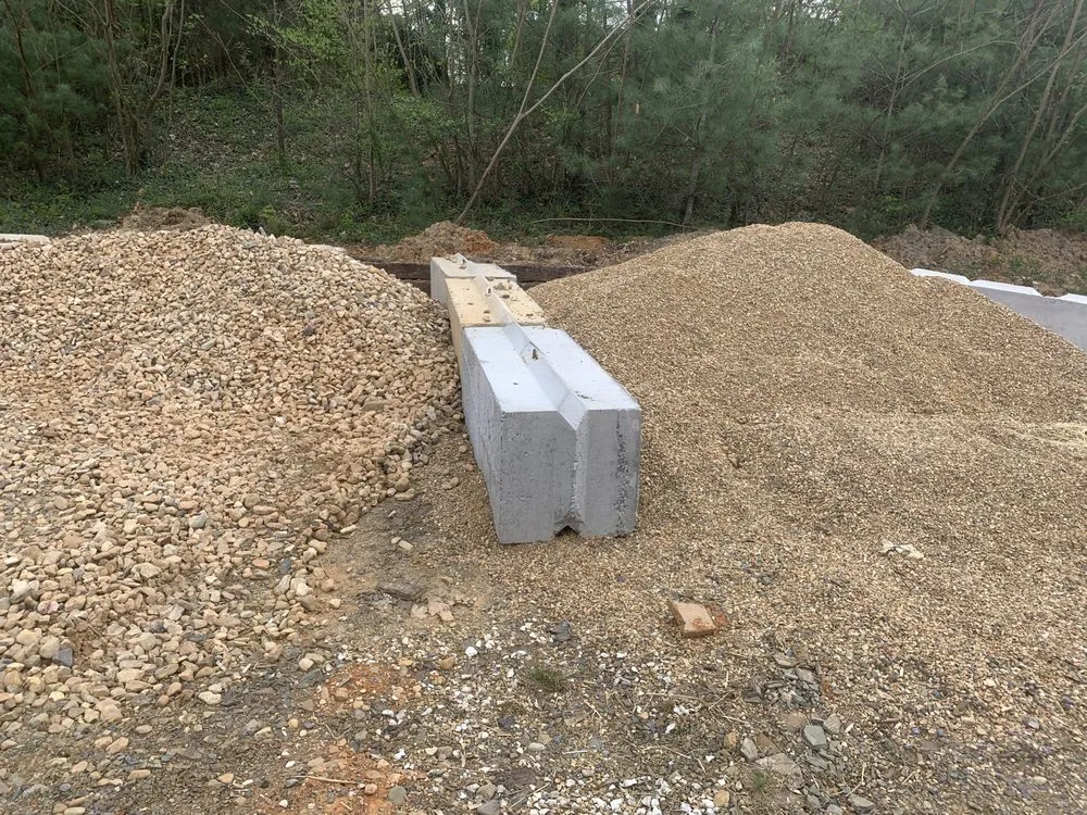 Top-rated yard cleanup service for residential properties in Bristol, TN by M&m Lawncare