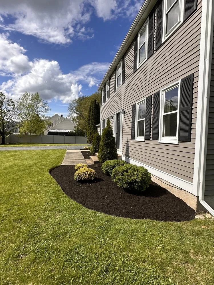 Professional landscaping services in Marlborough, MA - M&M Painting And Landscaping