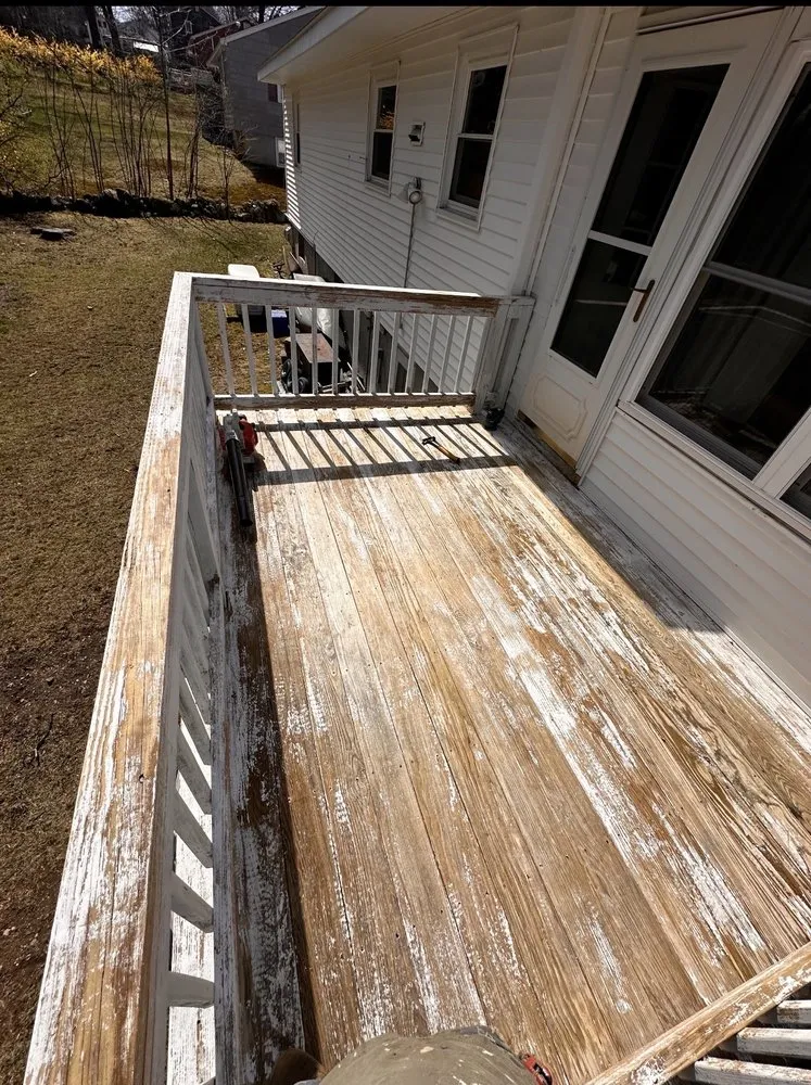 Expert yard cleanup service experts serving Marlborough, MA - M&M Painting And Landscaping