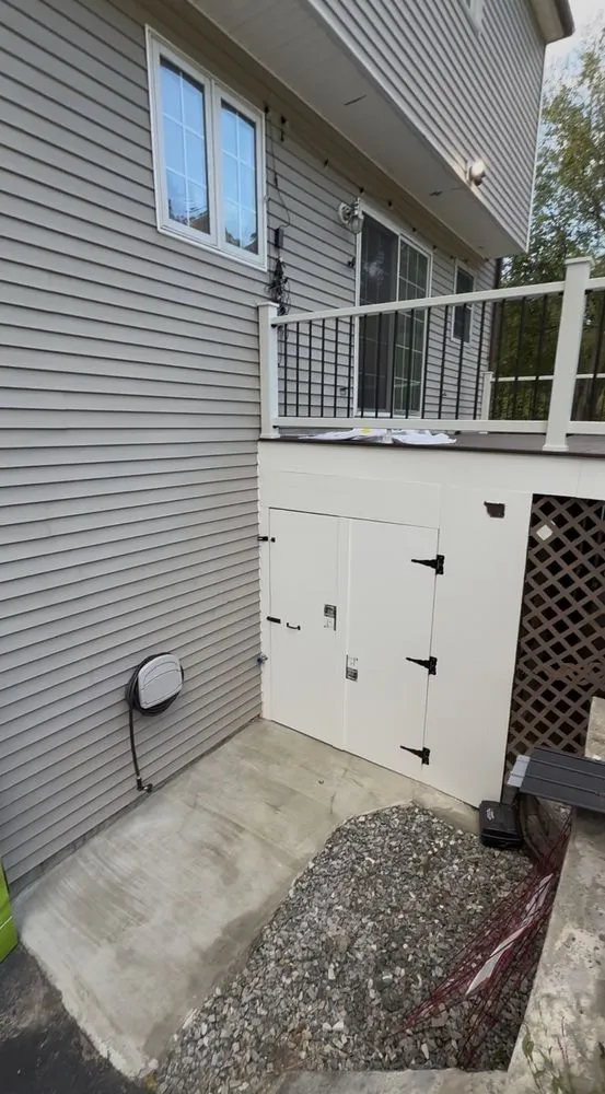 Local yard cleanup service in Marlborough, MA - M&M Painting And Landscaping