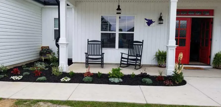 Custom yard cleanup service experts serving Goldsboro, NC - M&M Professionals