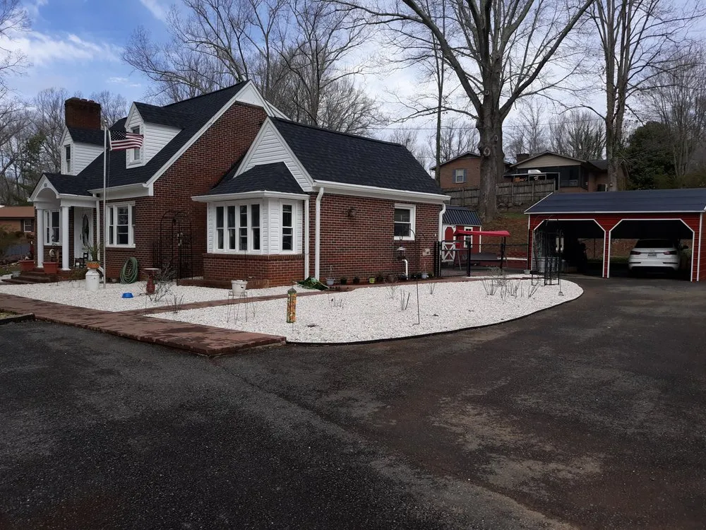 Reliable garden landscaping experts serving Martinsville, VA - M&M services of mhc