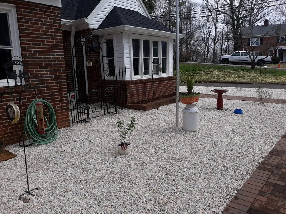 Reliable outdoor landscaping experts serving Martinsville, VA - M&M services of mhc