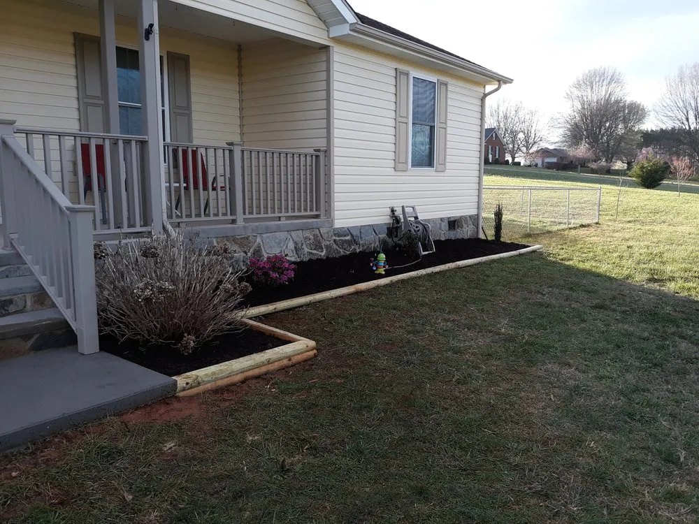 Professional landscaping services experts serving Martinsville, VA - M&M services of mhc