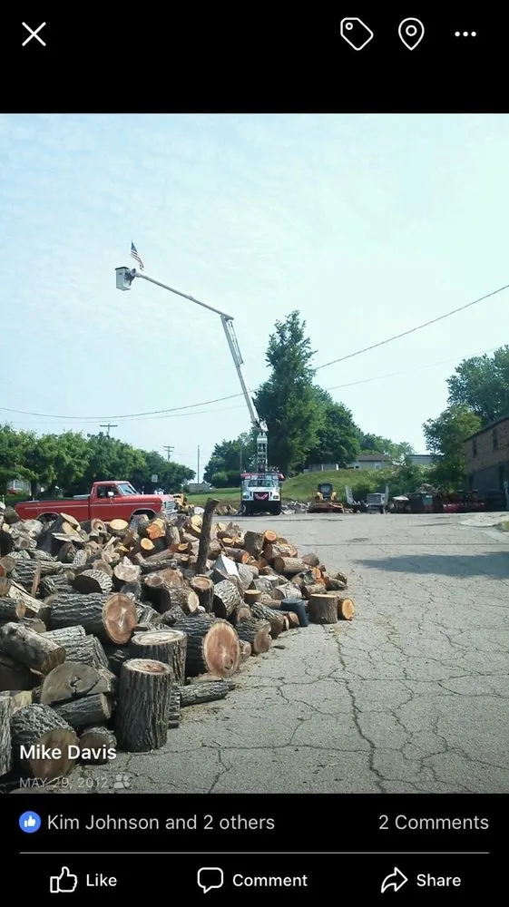 Professional lawn mowing service in Apollo, PA by M&M Tree & Landscape LLC