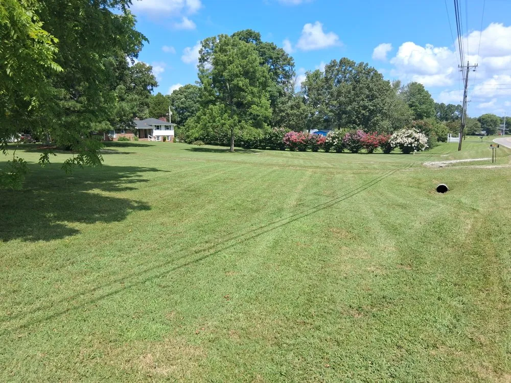 Trusted outdoor landscaping experts serving Springfield, TN - MMC Residential Services