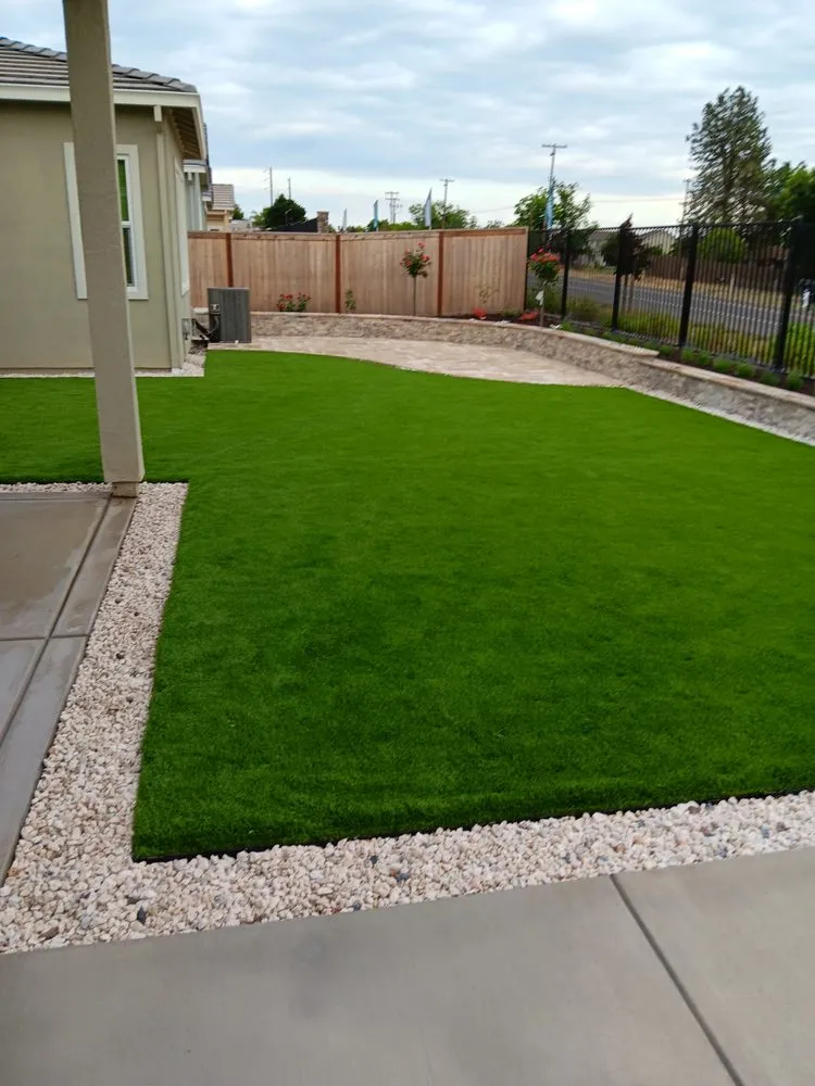 Reliable yard cleanup service in Antelope, CA - MMM Construction