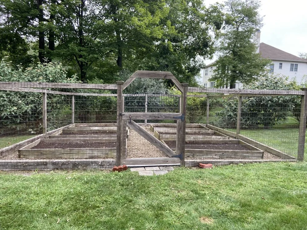 Affordable landscape design for residential properties in Pittstown, NJ by MMM Landscaping