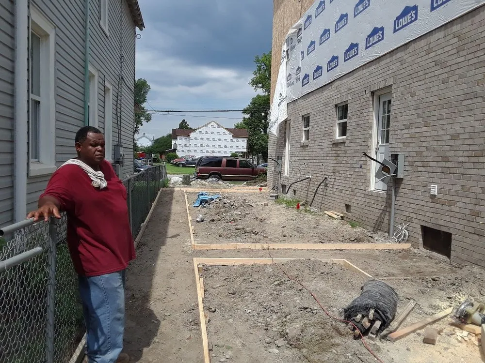 Professional lawn care service in Portsmouth, VA by M&M's Concrete and Masonry