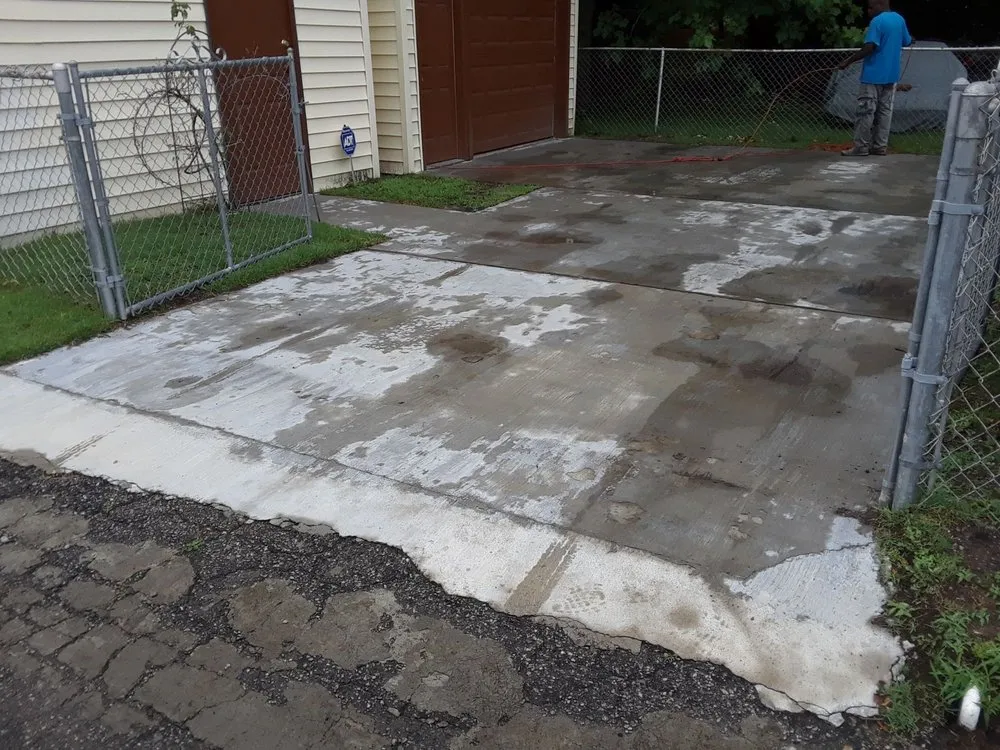 Local landscape installation in Portsmouth, VA by M&M's Concrete and Masonry