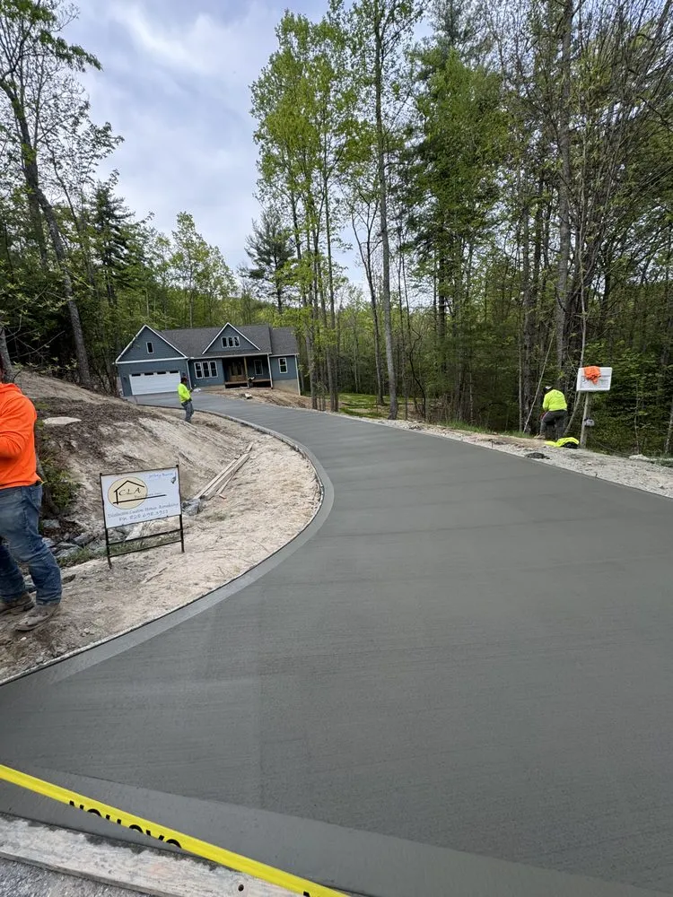 Custom lawn mowing service near you across Hendersonville, NC - M&M’s Mowing Service’s